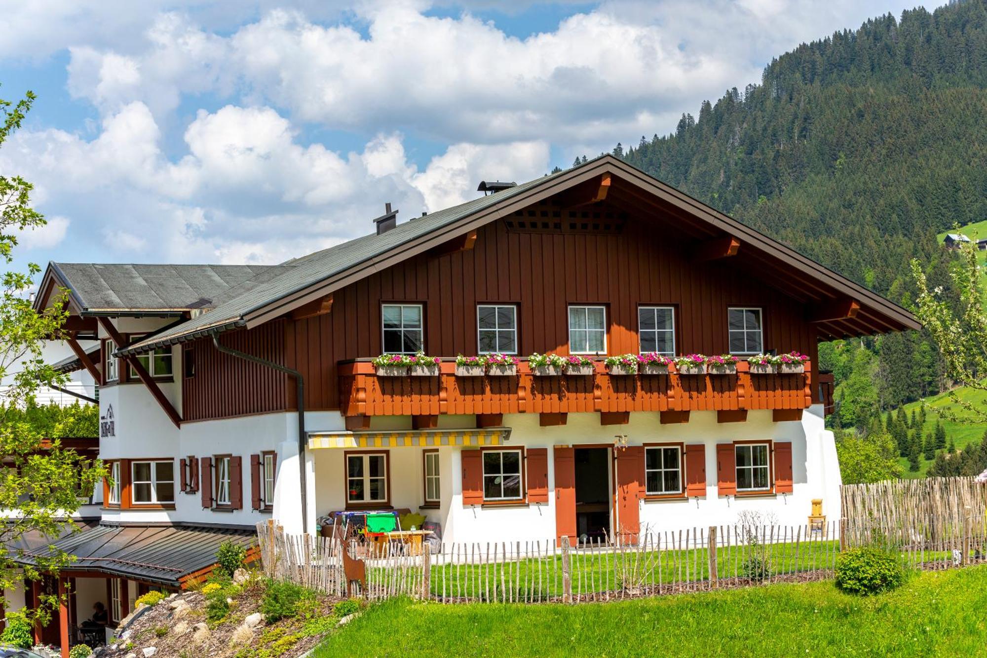Appartement Haus Berg & Tal à Hirschegg  Extérieur photo