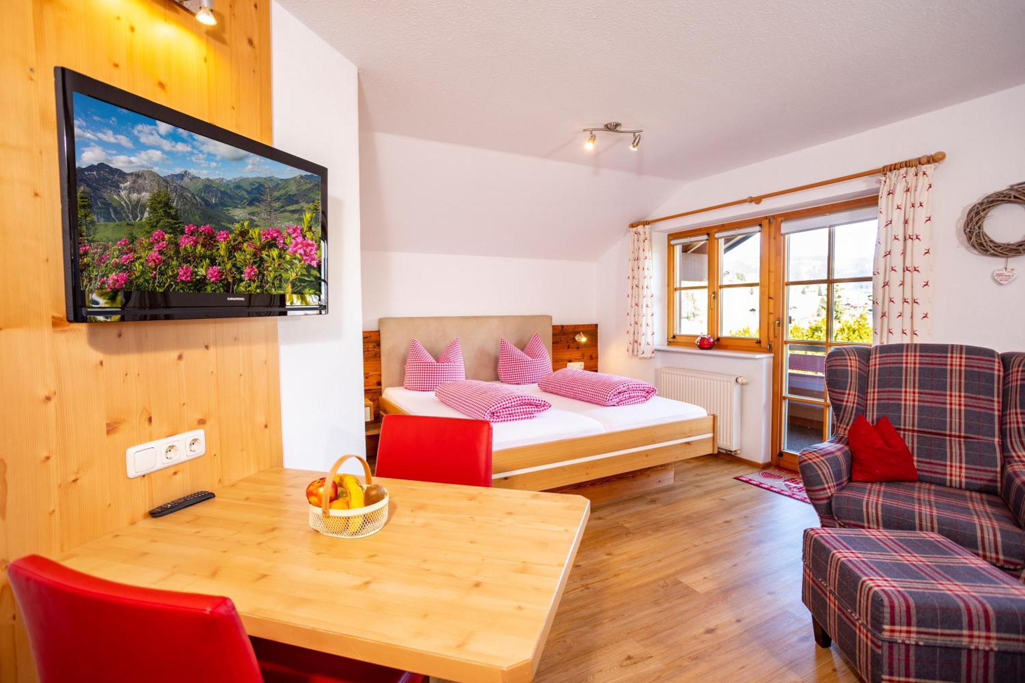 Appartement Haus Berg & Tal à Hirschegg  Extérieur photo