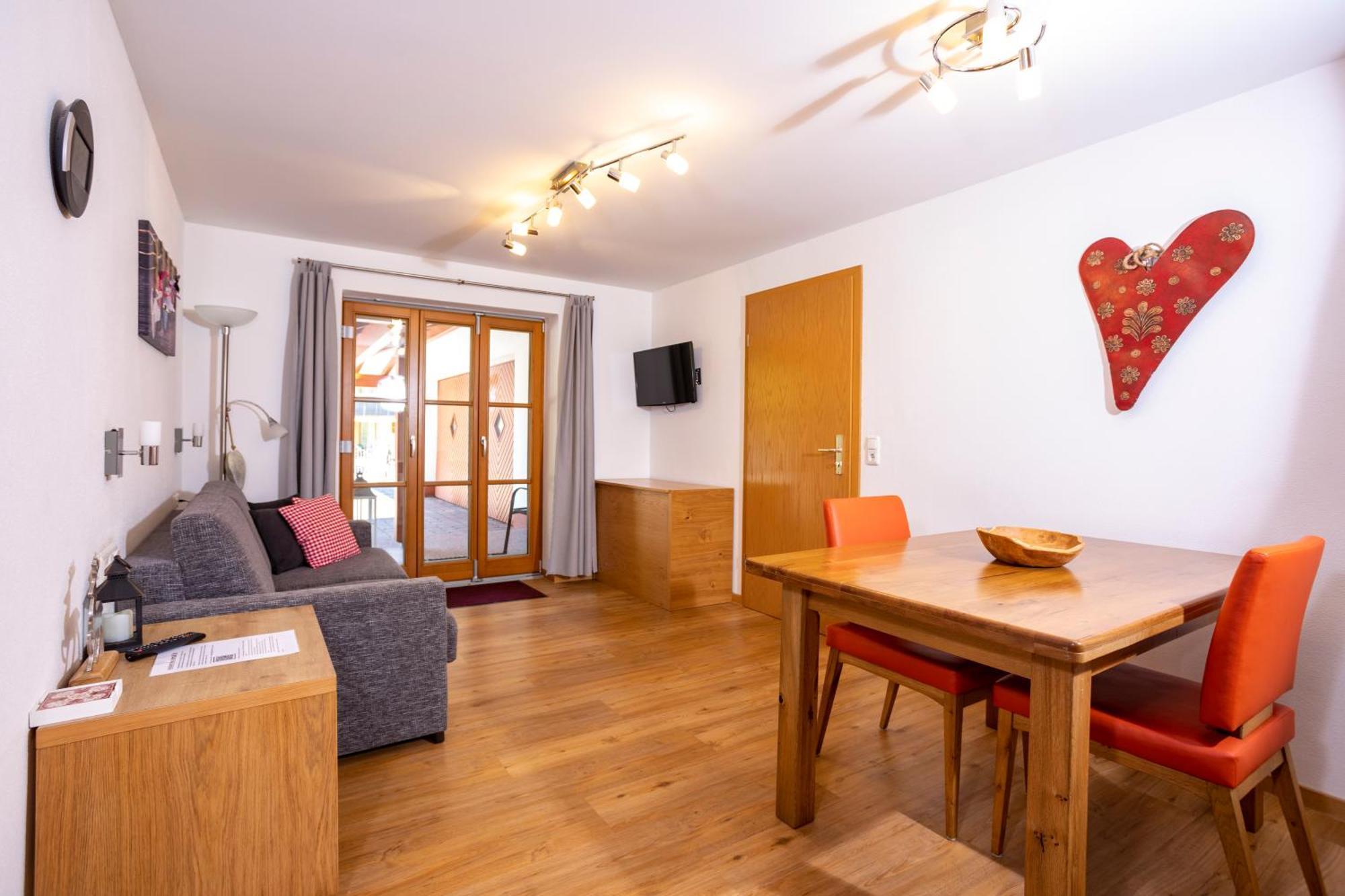 Appartement Haus Berg & Tal à Hirschegg  Extérieur photo