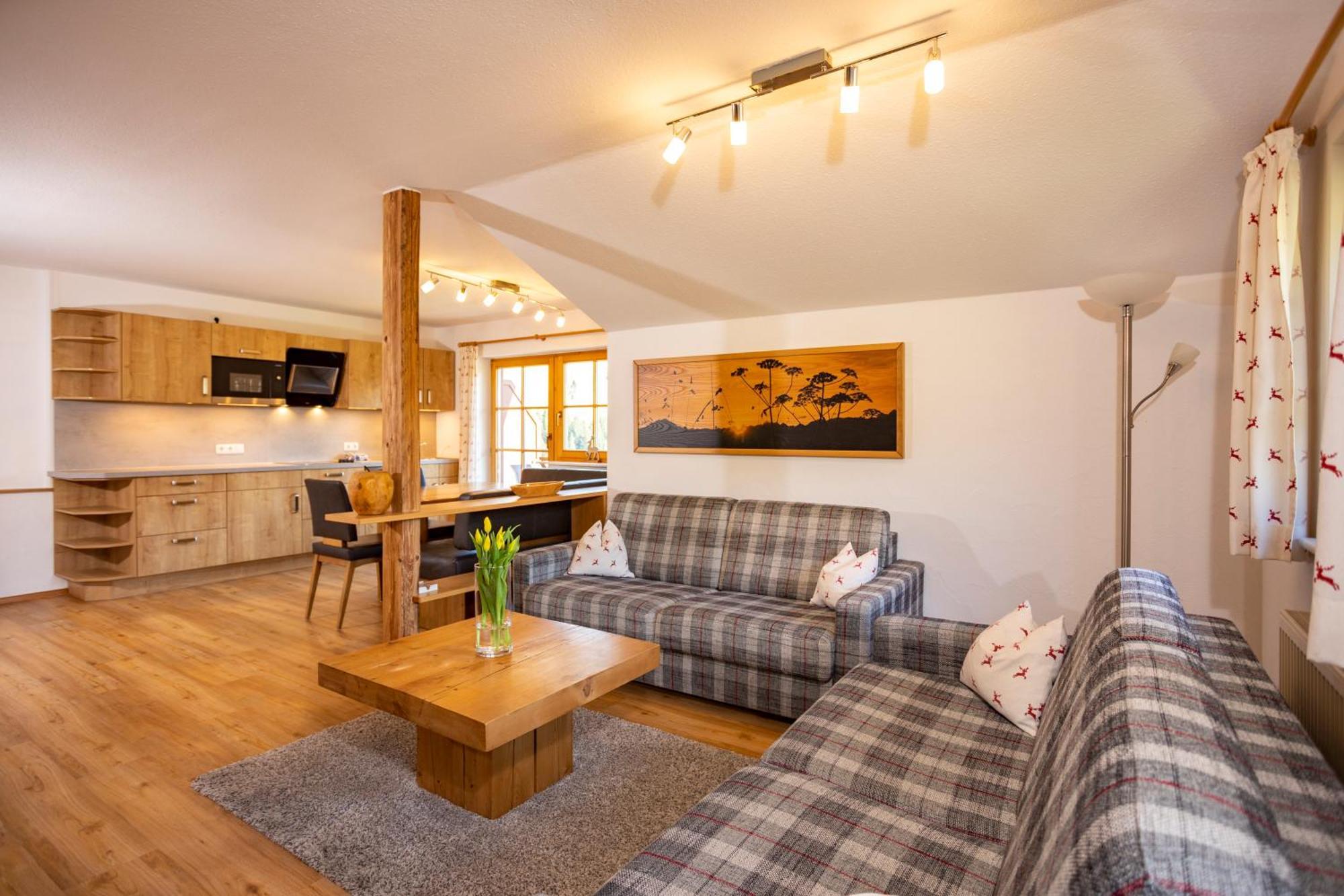 Appartement Haus Berg & Tal à Hirschegg  Extérieur photo